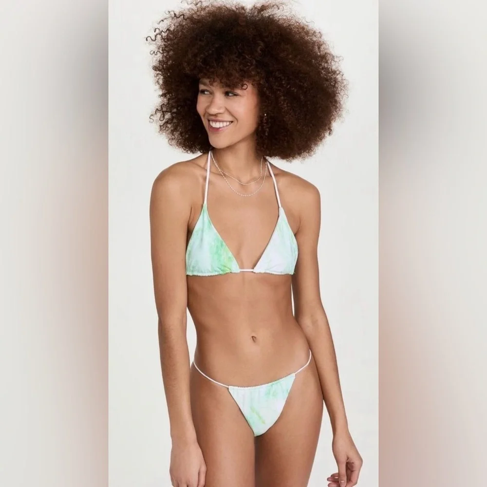 New. Good American green‎ marble bikini. M-top/L-bottom . Retails $99